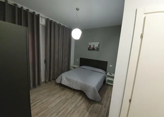 Umberto I 招待所 3*