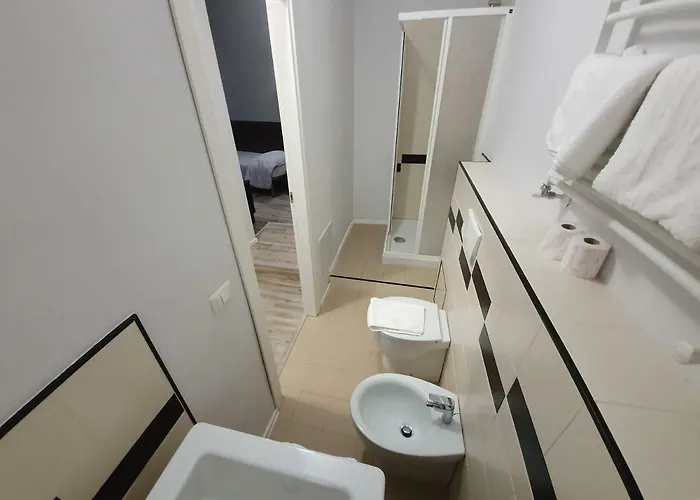 Umberto I 招待所 3*